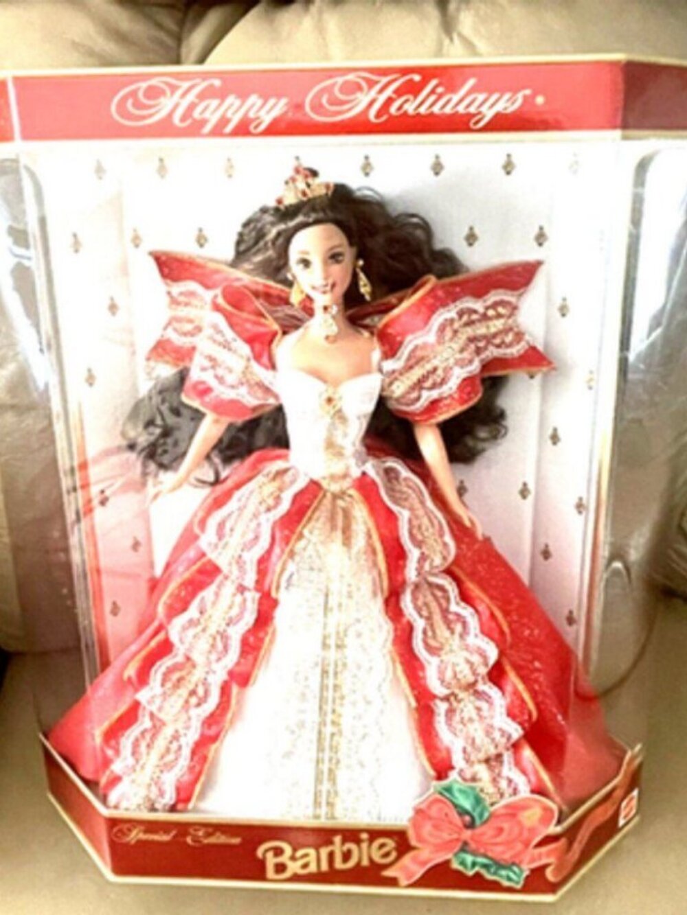 Barbie Happy Holidays Special Edition Doll Red White Gown